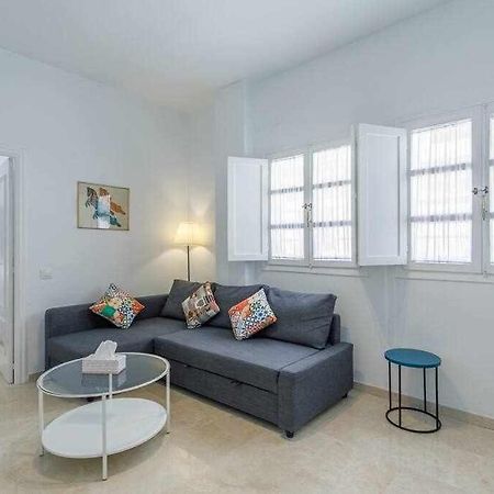 Santa Cruz Parking Incluido Apartment Севиля Екстериор снимка